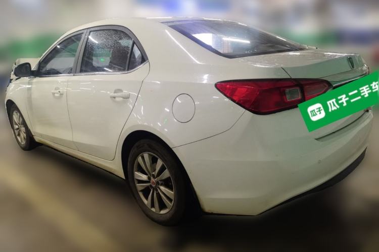 Used Roewe 360 2015 1.5L Automatic Luxury Edition
