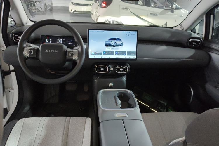 Used AION UT 2025 330 Starlight Edition
