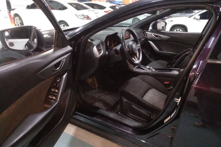 Used Mazda CX-4 2018 2.0L Automatic Two-Wheel Drive Blue Sky Dynamic Version China V Standard