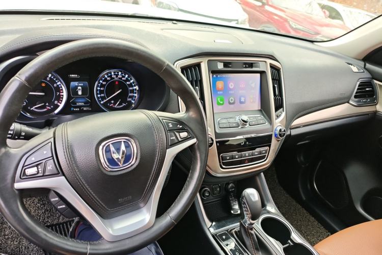 Used Changan CS95 2017 2.0T Two-Wheel Drive Zhituo Edition