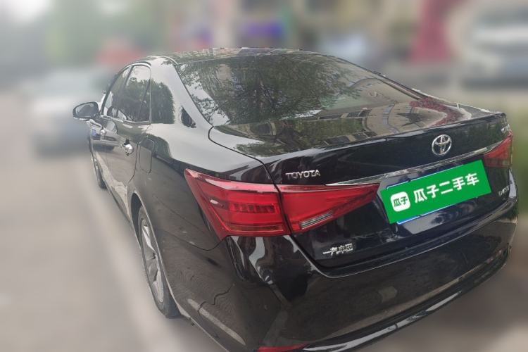 Used Toyota Crown 2015 2.0T Fashion Edition
