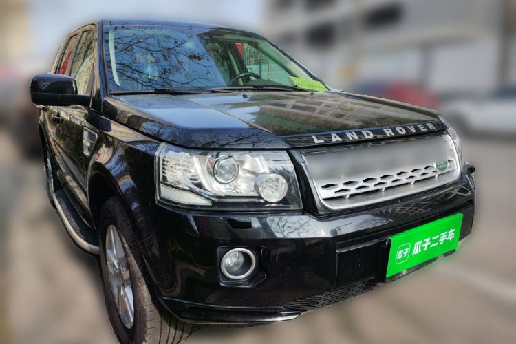 Used Land Rover Freelander 2 2014 2.0T Si4 SE Gasoline Version Front Right 45 Deg