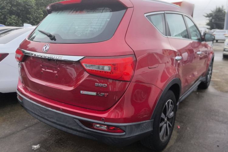 Used Dongfeng Fengon 580 2016 1.5T Manual Luxury Edition
