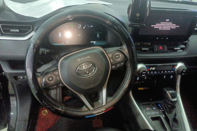 Used Toyota RAV4 2023 2.0L CVT Two-Wheel Drive Fashion Plus Edition