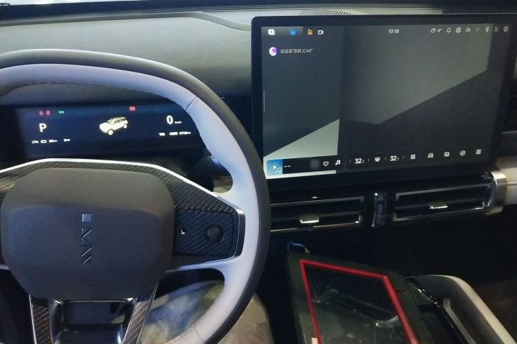 Used iCAR 03 2024 472km Four-Wheel Drive Long-Range Version
