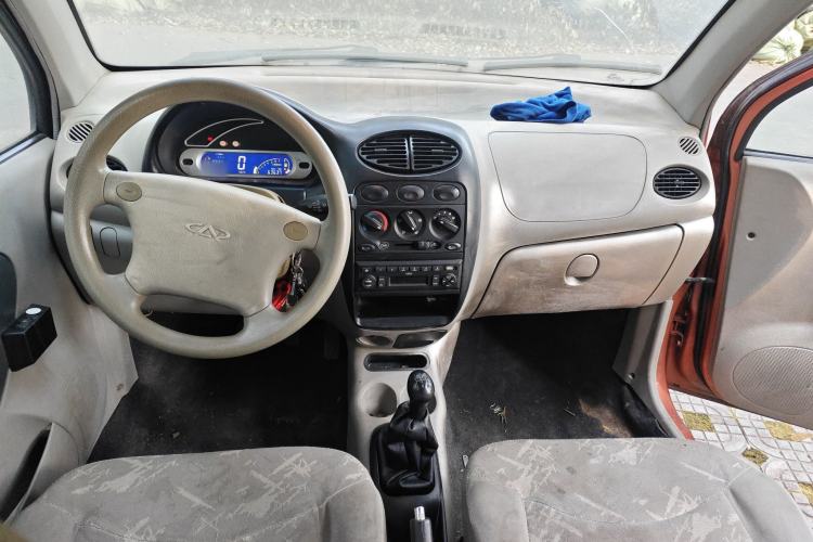 Used Chery QQ3 2012 Fashion Edition 1.0L Manual Champion Version