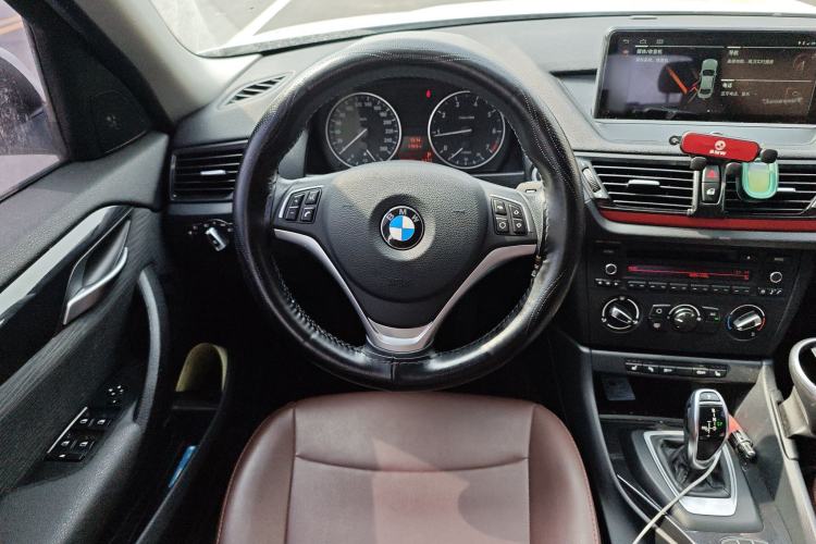 Used BMW X1 2015 sDrive18i Fashion Upgrade Edition