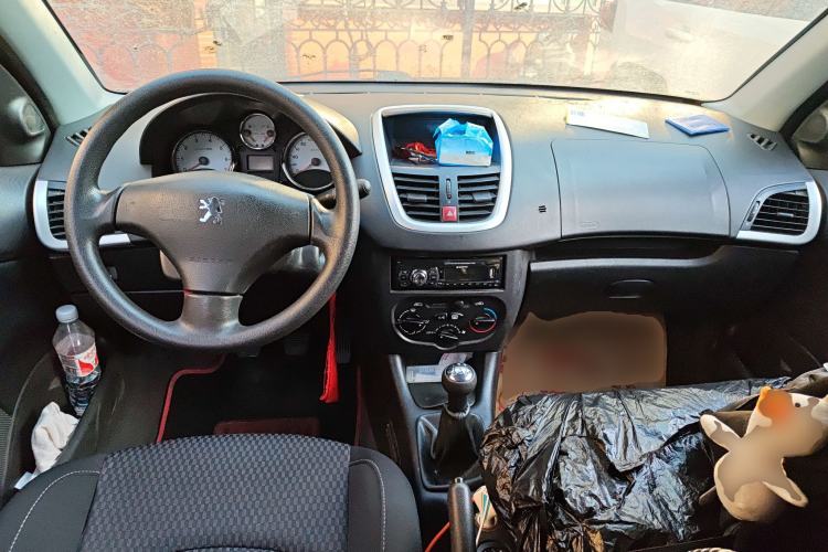 Used Peugeot 207 2011 Hatchback 1.4L Manual Yule Edition Center Console