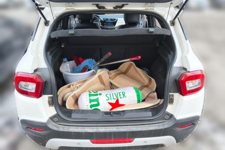 Used Brilliance V3 2015 1.5L Automatic Elite Model Trunk