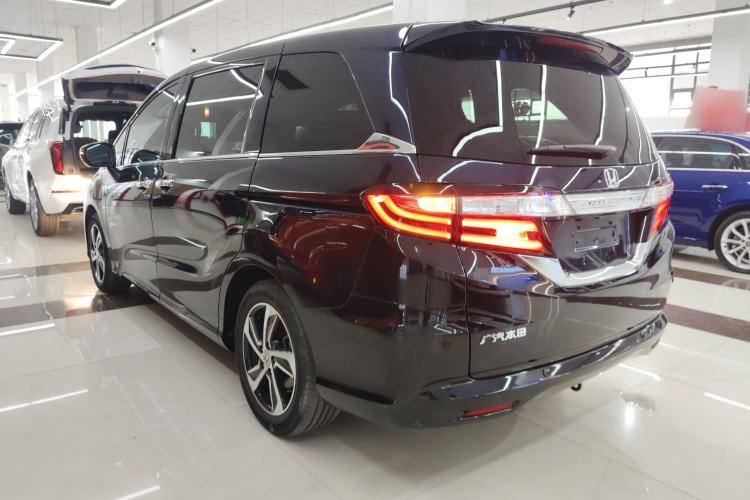Used Honda Odyssey 2017 2.4L Supreme Edition

