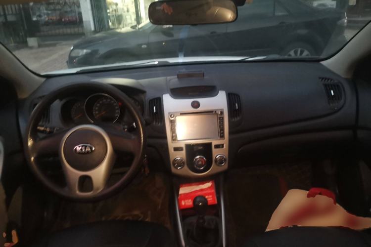 Used Kia Forte 2014 1.6L MT GL
