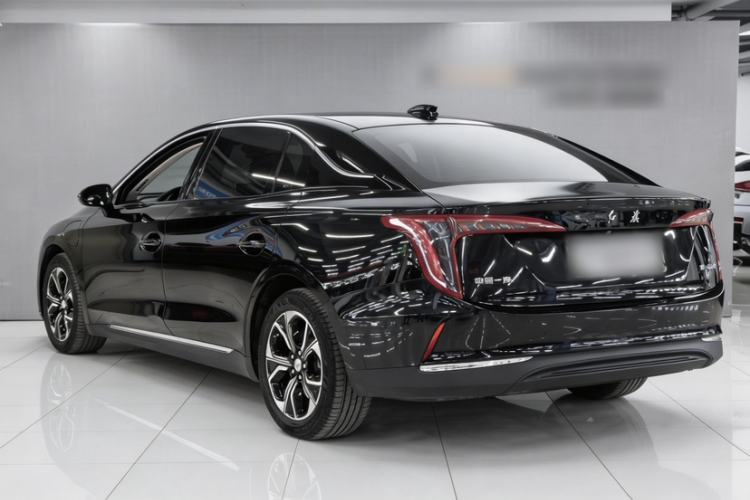 Used Hongqi E-QM5 2023 Base Travel Edition
