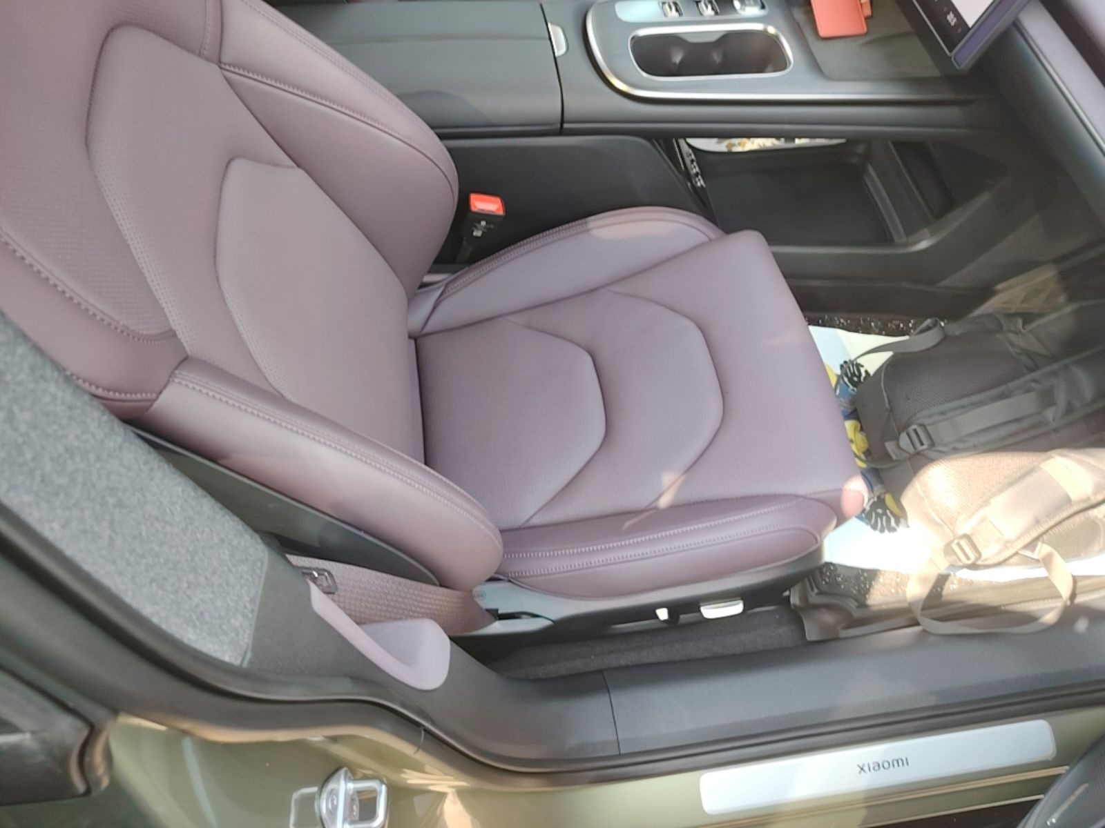 Xiaomi Auto SU7 2024 Rear-Drive Ultra-Long Range Advanced Pro-Level Intelligent Driving Version — снимка 19