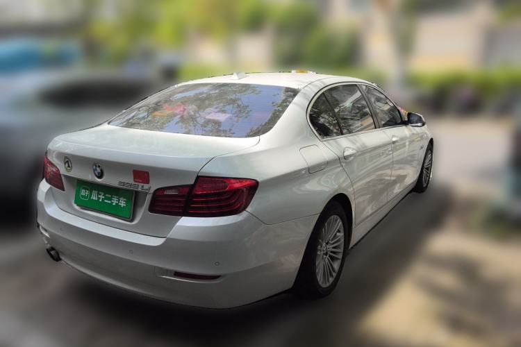 Used BMW 5 Series 2014 525Li Leading Model
