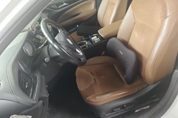 Used Buick Regal 2017 20T Elite Edition Left Front Seat