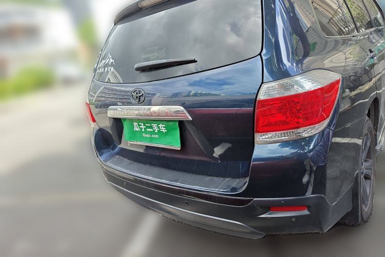 Used Toyota Highlander 2012 2.7L Two-Wheel Drive 7-Seater Luxury Edition