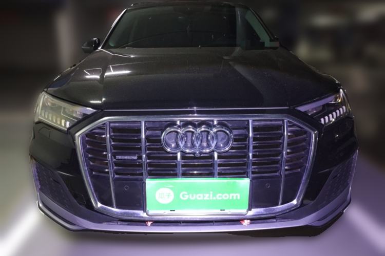 Used Audi Q7 2021 45 TFSI quattro S line Sport model