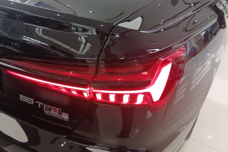 Used Audi A6L New Energy 2022 55 TFSI e quattro
