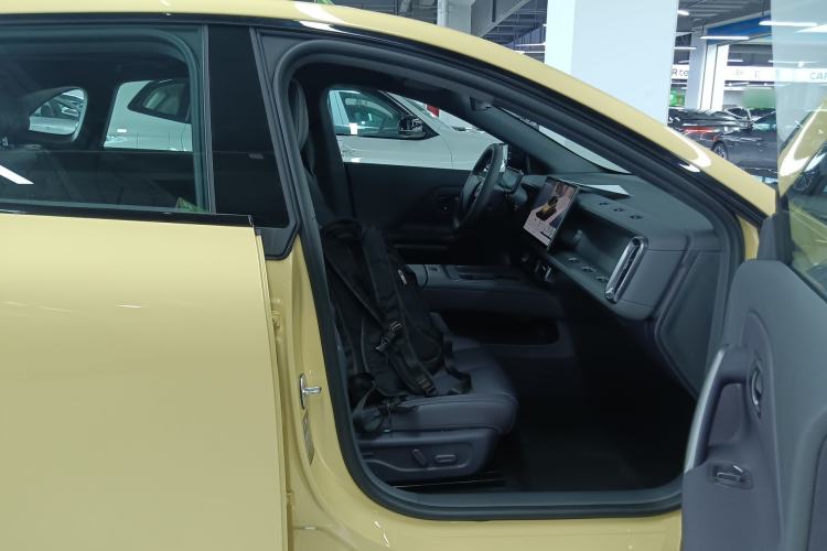 Used Leapmotor Lafa5 2026 Model 605 Max Right Front Seat