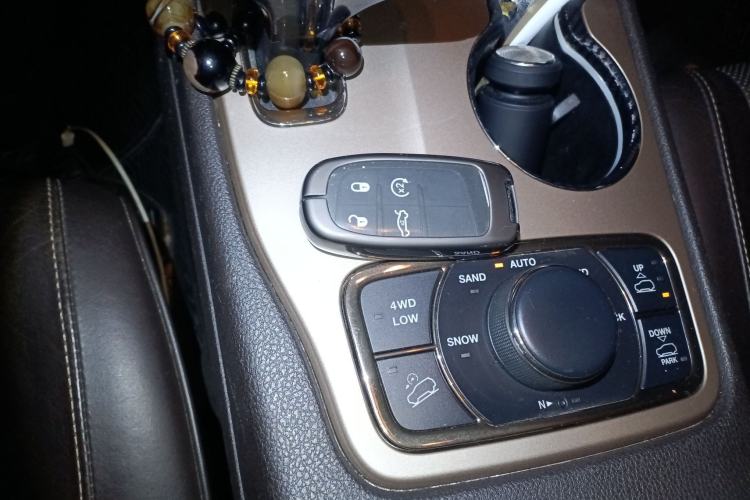 Used Jeep Grand Cherokee 2014 3.0L Flagship Zunyue Edition