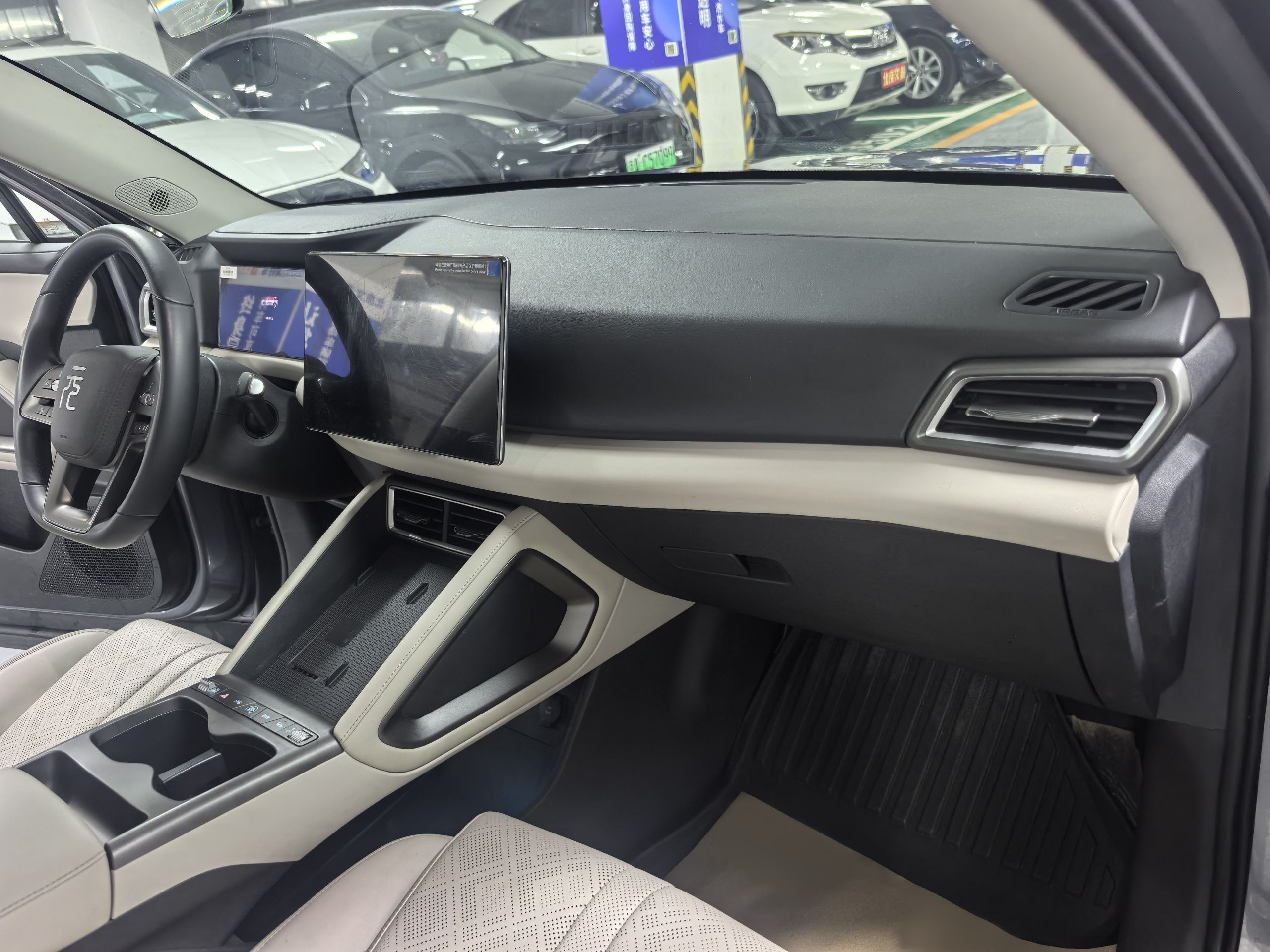 BYD Yuan UP 2025 Intelligent Driving Version 401 KM Dynamic Edition — снимка 15
