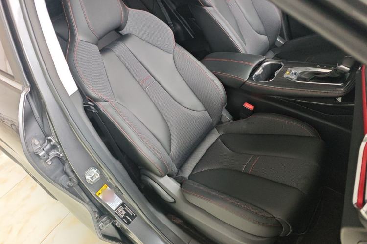 Used Oshan X5 2021 1.6L CVT Flagship Model
