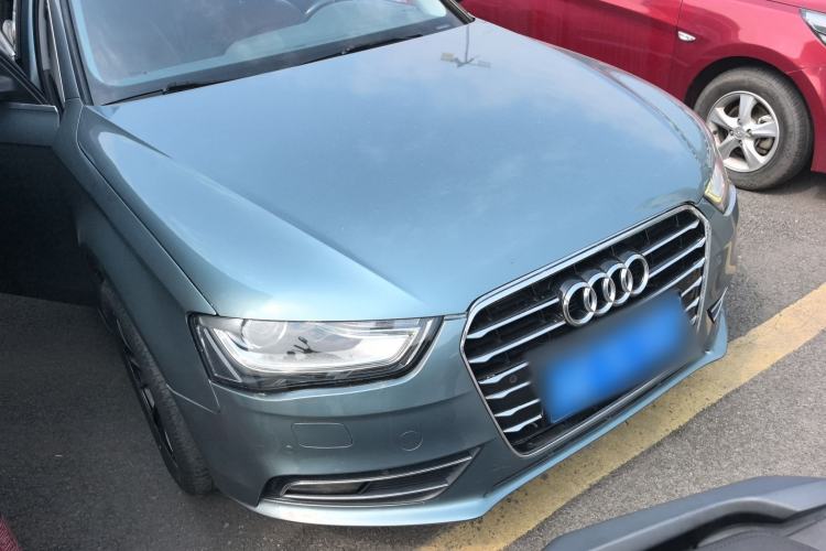 Used Audi A4L 2015 35 TFSI Automatic Comfort Model Front Right 45 Deg