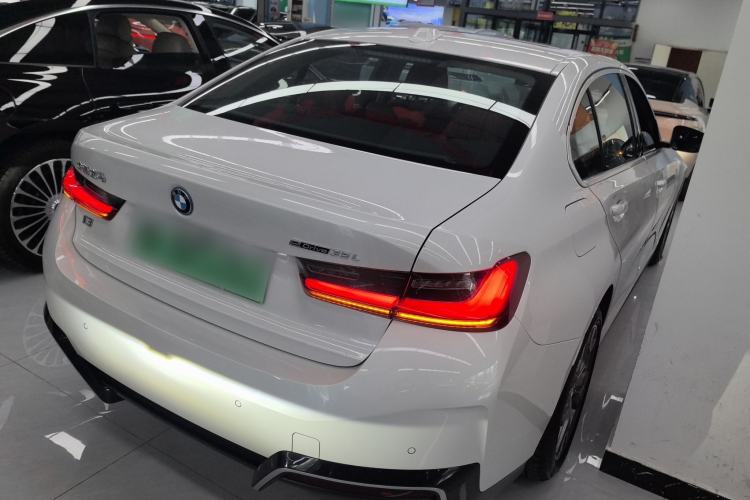 Used BMW i3 2024 eDrive 35 L
