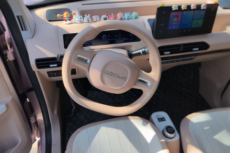 Used Geely Galaxy Panda 2023 Panda Mini 200km Endurance Bear