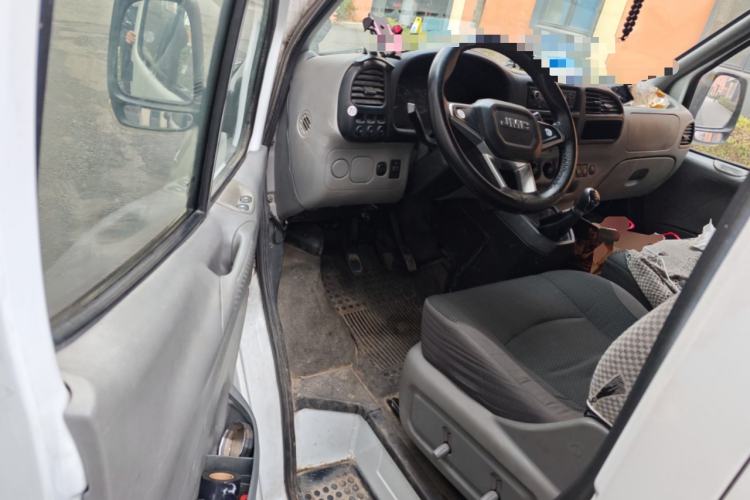 Used JMC Transit 2017 2.8T Commercial Version Short Wheelbase Mid-Roof 6/7/8-Seater JX493