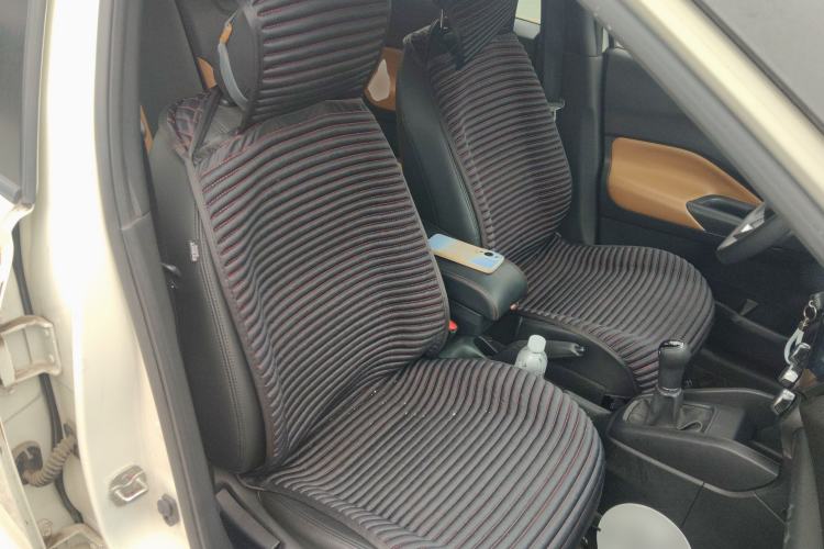 Used Nissan Kicks 2019 1.5L Manual Cool Edition