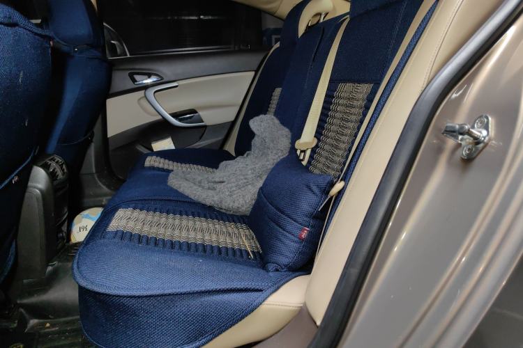 Used Buick Regal 2015 2.0L Leading Fashion Edition