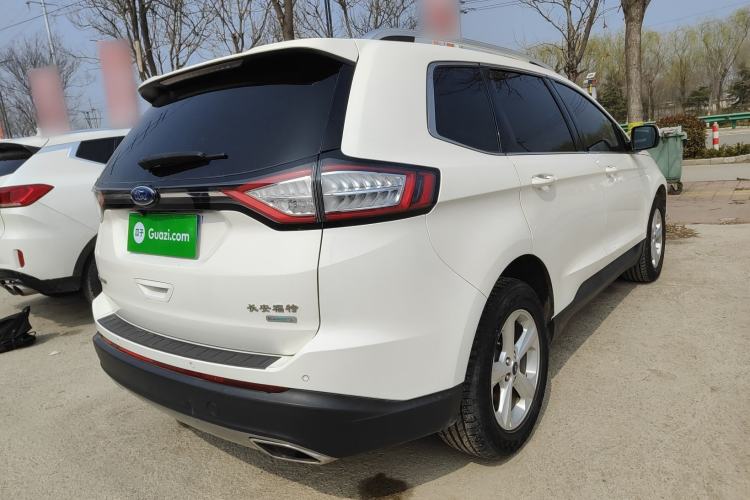 Used Ford Edge 2016 EcoBoost 245 Two-Wheel-Drive Titanium 5-Seater
