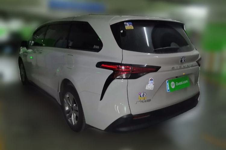 Used Toyota Sienna 2023 2.5L Hybrid Comfort Edition