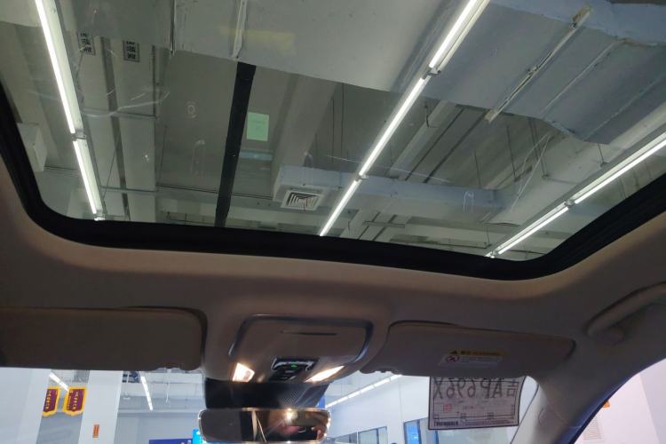 Used Hongqi HS3 2024 1.5T Zhiwei Edition Headliner