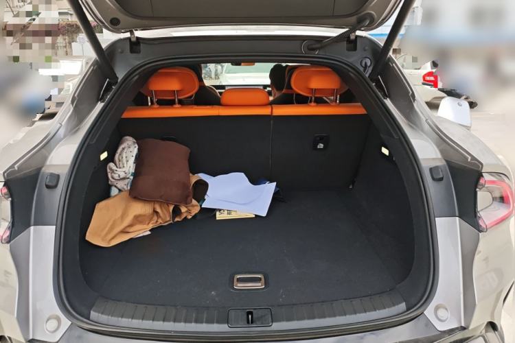 Used Xiaomi Auto YU7 2025 Ultra-Long Range Rear-Wheel Drive Version
