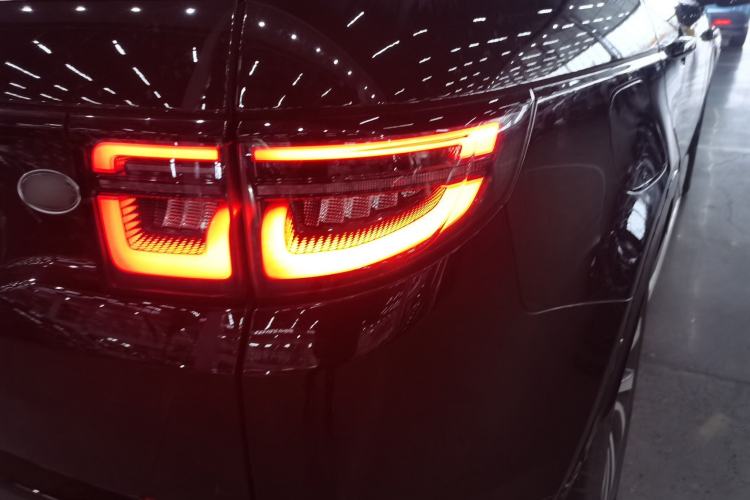 Used Land Rover Discovery Sport 2020 249 PS R-Dynamic Performance Tech Edition 7 Seats