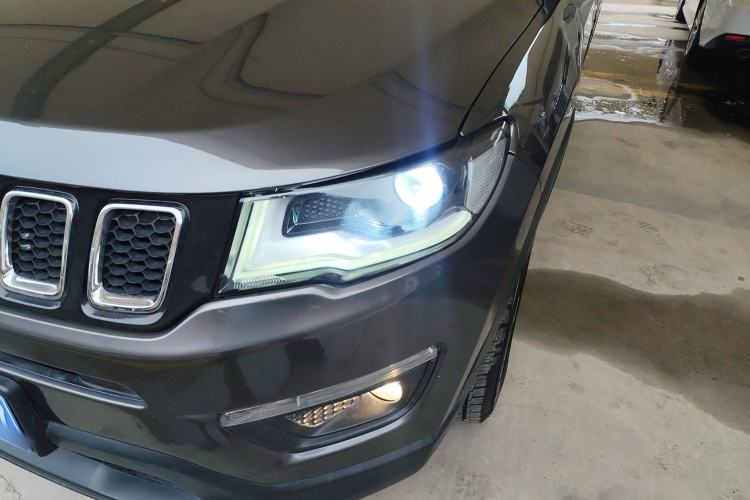 Used Jeep Compass 2019 220T Automatic Family Edition
