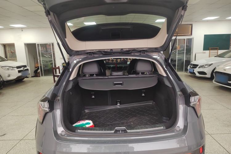 Used Lynk & Co 02 2018 1.5T DCT Two-Wheel Drive Zhaoban China V Standard
