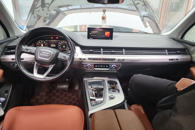 Used Audi Q7 