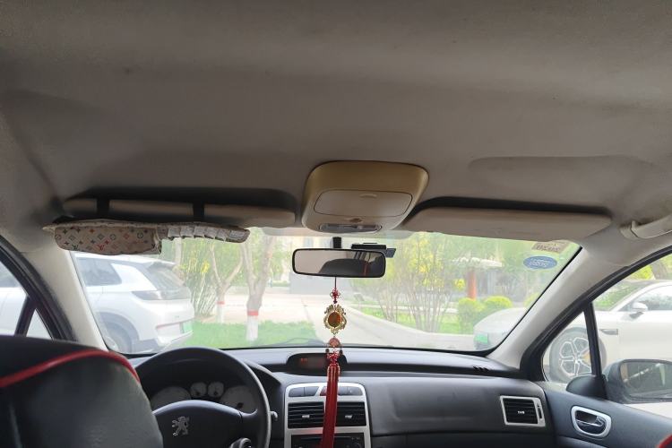 Used Peugeot 307 2010 Sedan 1.6L Manual Comfort Edition Headliner