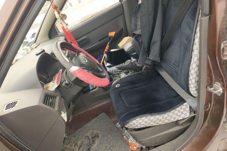 Used Wuling Hongguang 2015 1.5L S Basic Version China V Standard
