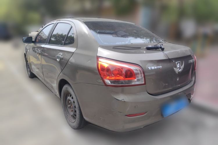 Used Baojun 630 2013 1.5L manual standard version