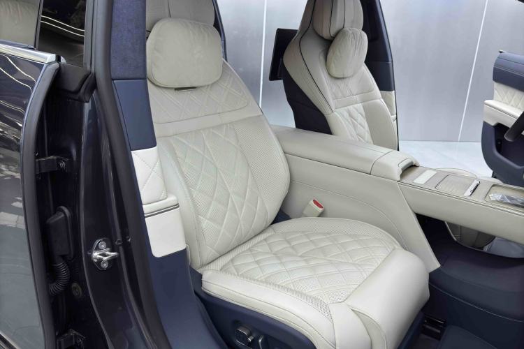 Used Nio ET9 2025 100kWh Signature Edition Interior 5