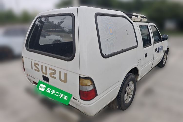 Used Isuzu Pickup 2009 2.8T Two-Wheel-Drive Base Van 4JB1-TCT