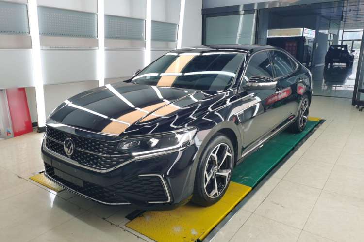 Used Volkswagen Passat 2023 Revised 330TSI Starry Elite Edition