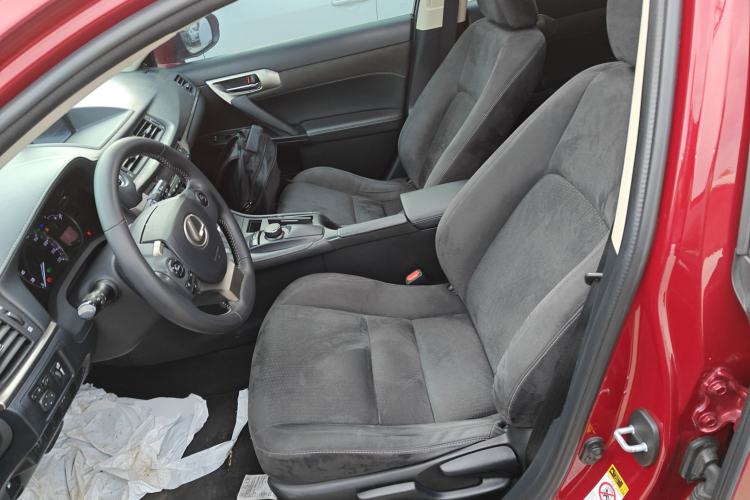 Used Lexus CT 2014 CT200h Comfort Edition Monochrome Left Front Seat