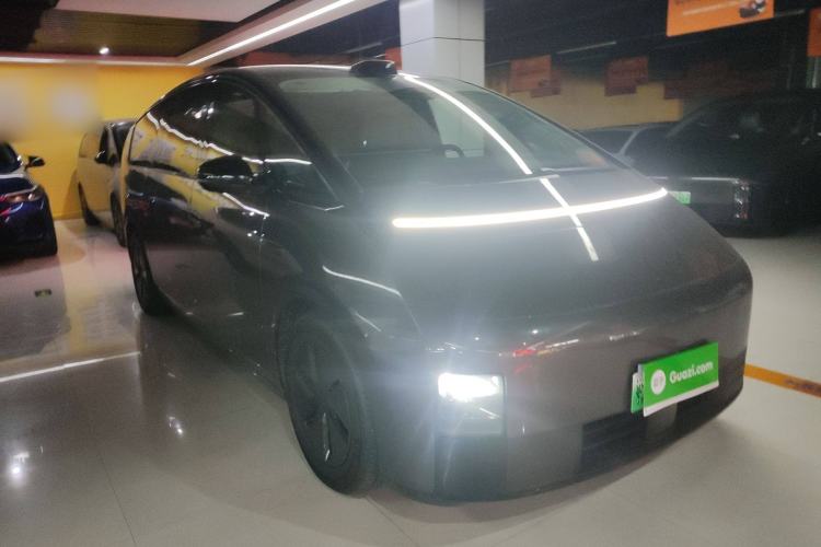 Used Li Auto MEGA 2024 Ultra Model
