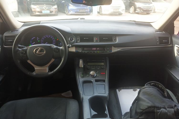 Used Lexus CT 2017 CT200h Elite Edition Solid Color China V Standard