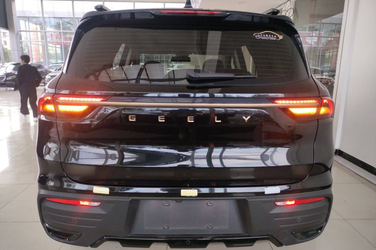 Used Geely Auto Haoyue 2022 1.8TD DCT Black Gold Limited Edition 7-Seater
